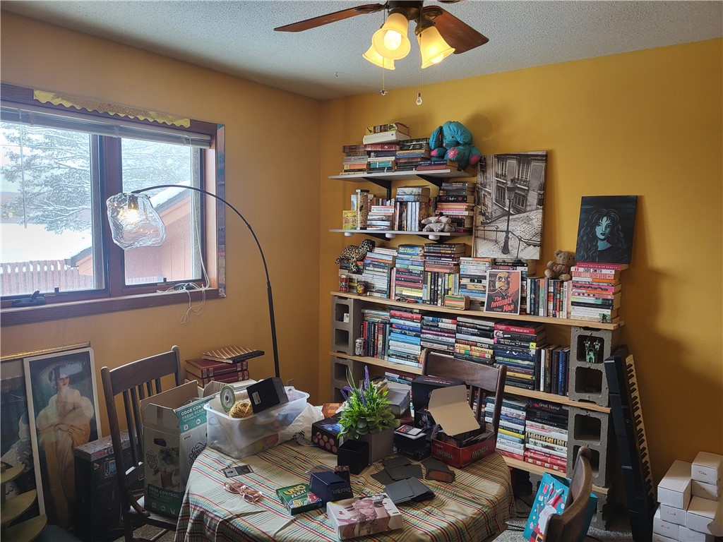 916 Duke Street Property Photo 16