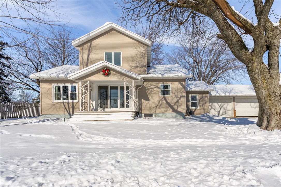 406 Maple Street Property Photo