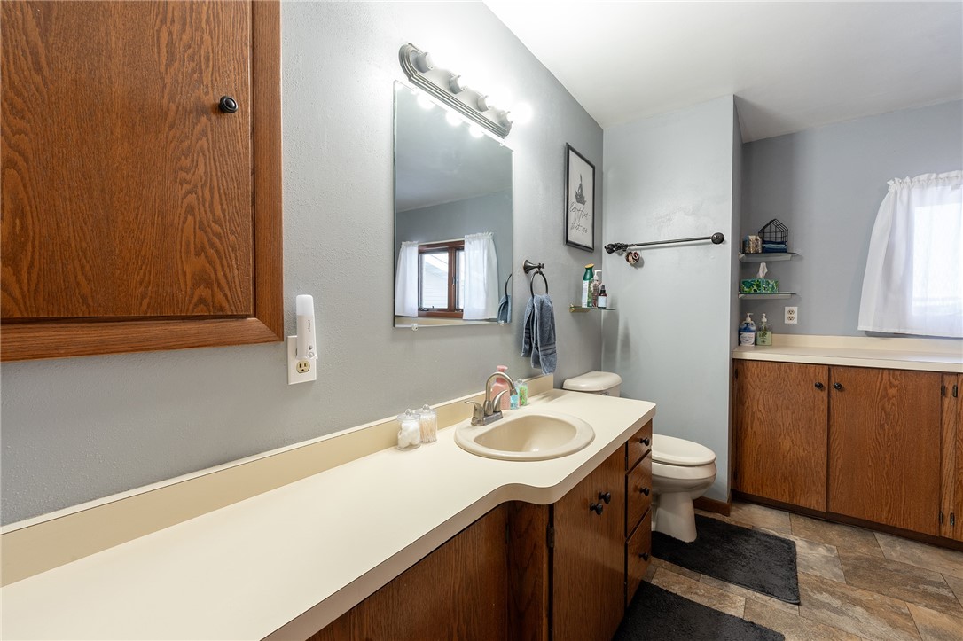 406 Maple Street Property Photo 13