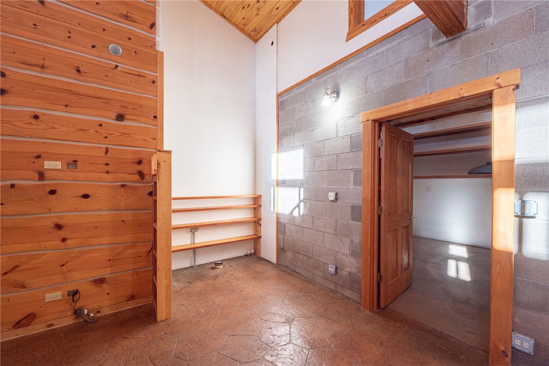 15035w Goss Road Property Photo 8