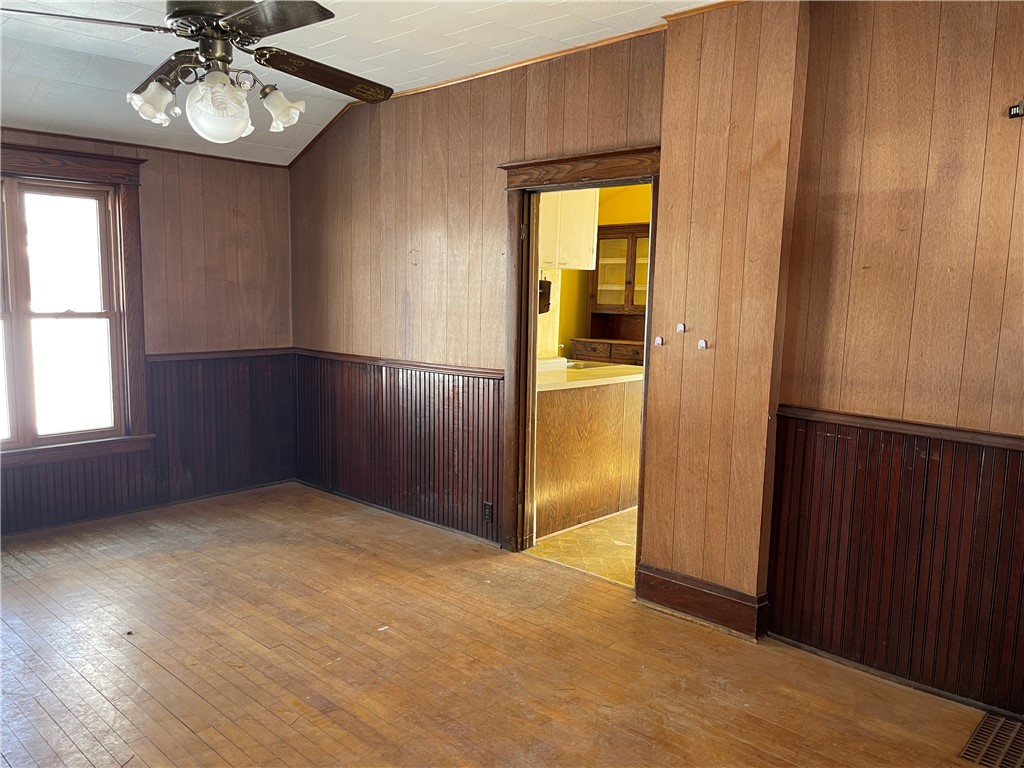 26 N Park Street Property Photo 16