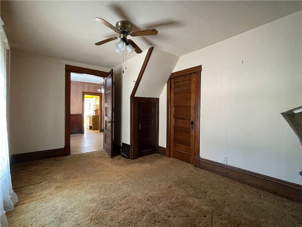 26 N Park Street Property Photo 22