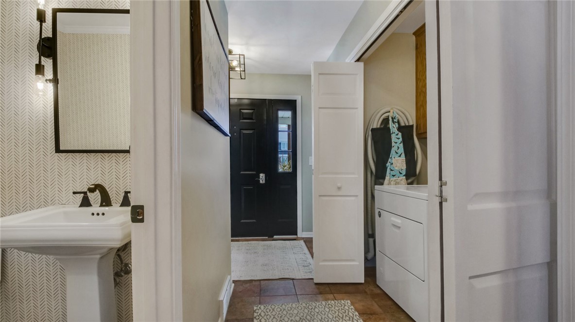 1302 N White Pine Drive Property Photo 18