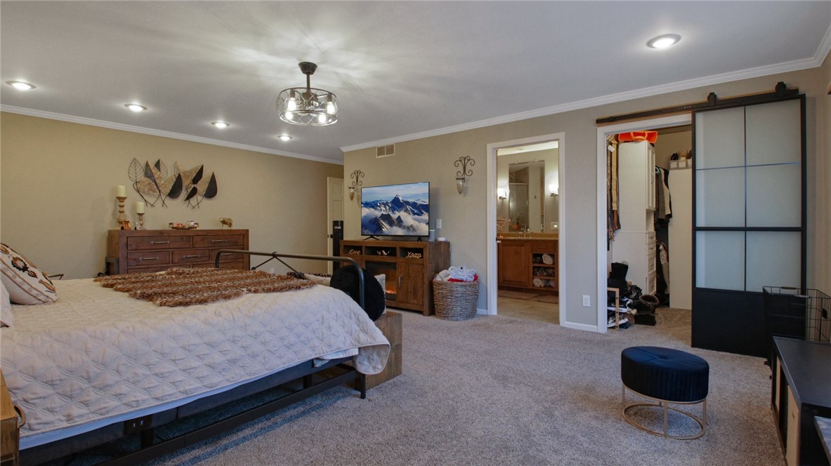 1302 N White Pine Drive Property Photo 22