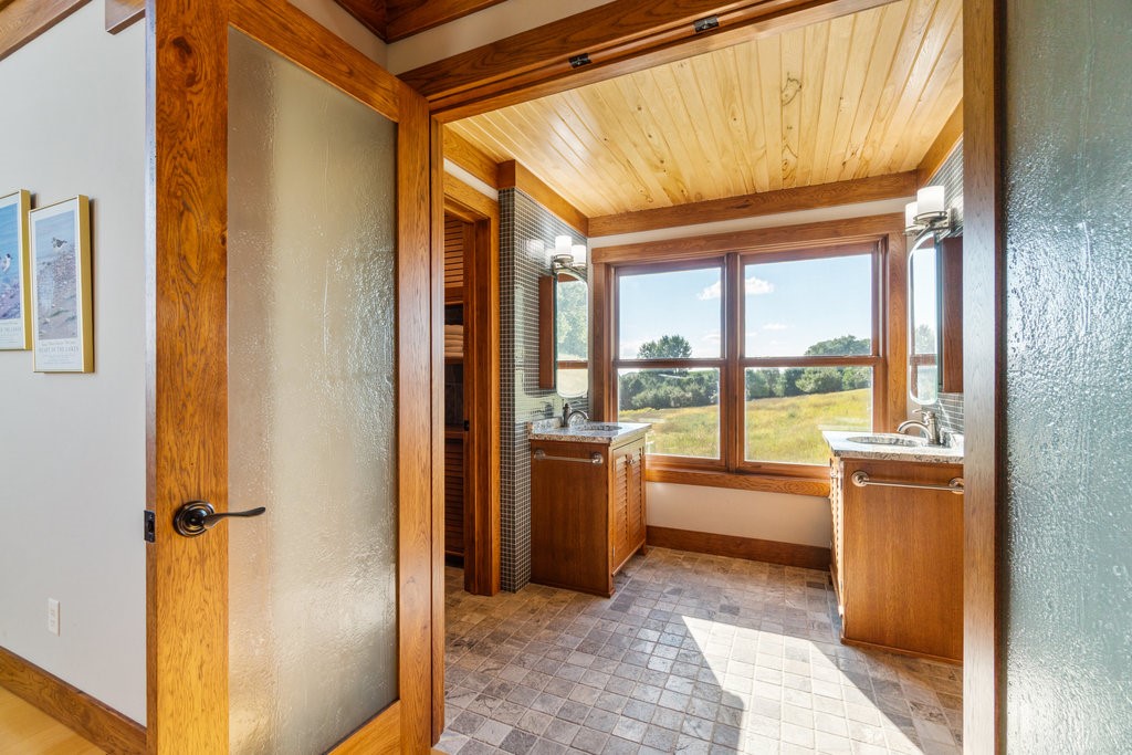 N7900 County Road J Property Photo 20