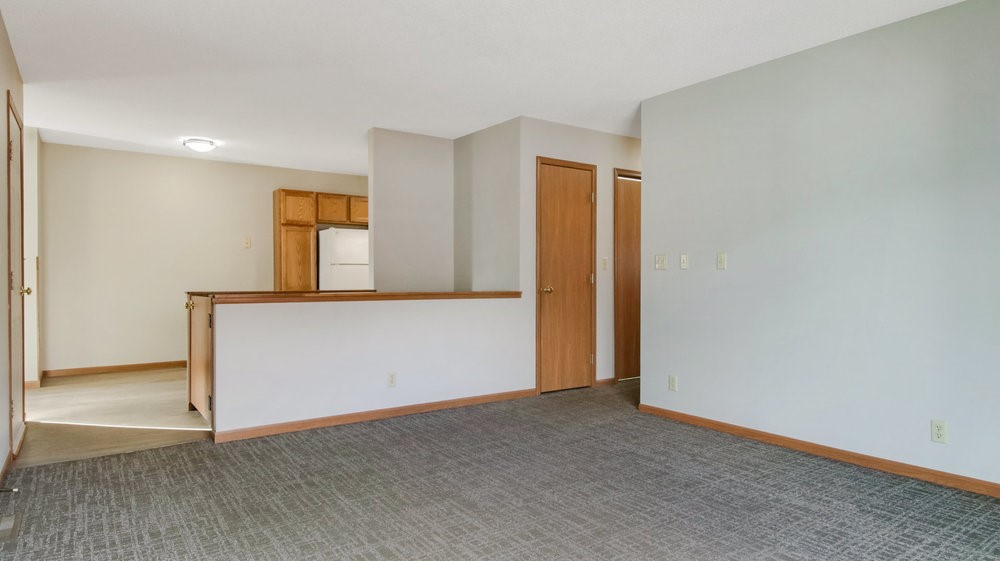 4012 Boardwalk Street Property Photo 3