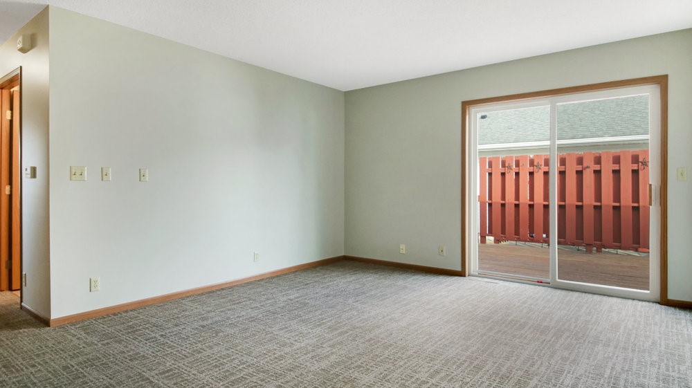 4012 Boardwalk Street Property Photo 4