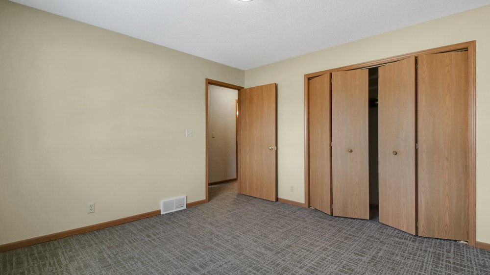 4012 Boardwalk Street Property Photo 13