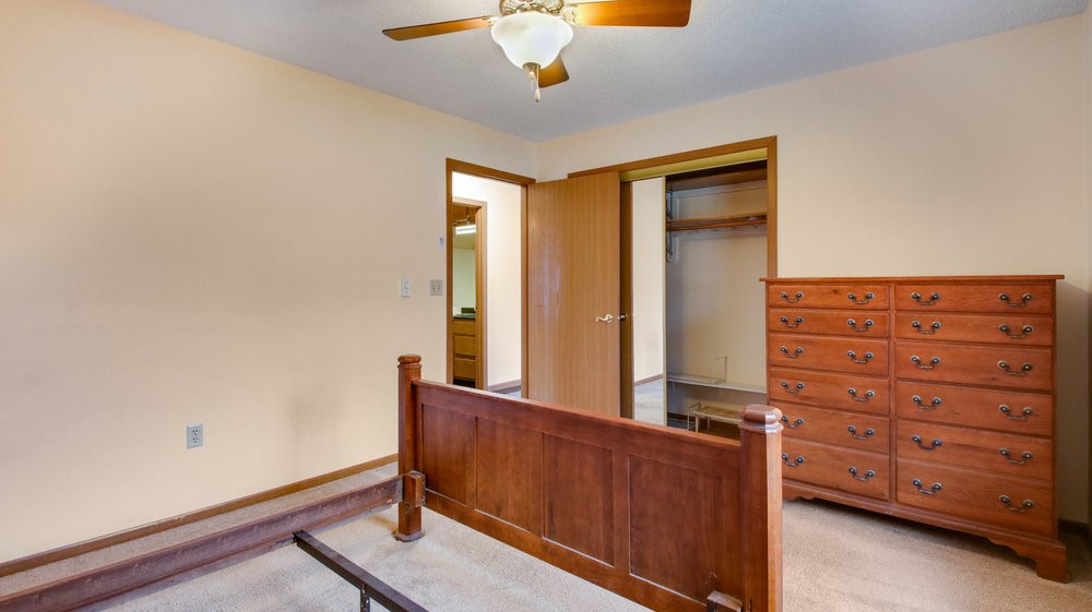 3603 Oak Tree Lane Property Photo 10
