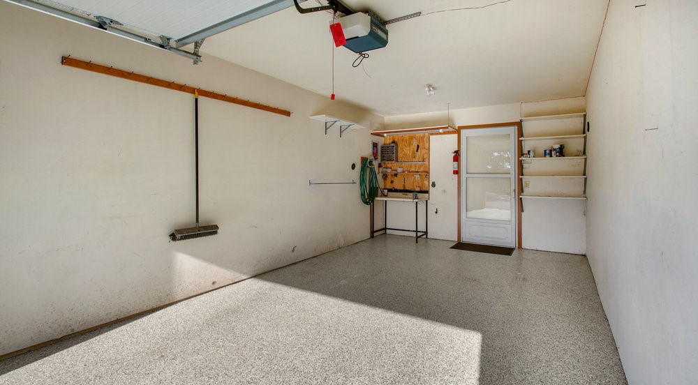 3603 Oak Tree Lane Property Photo 18