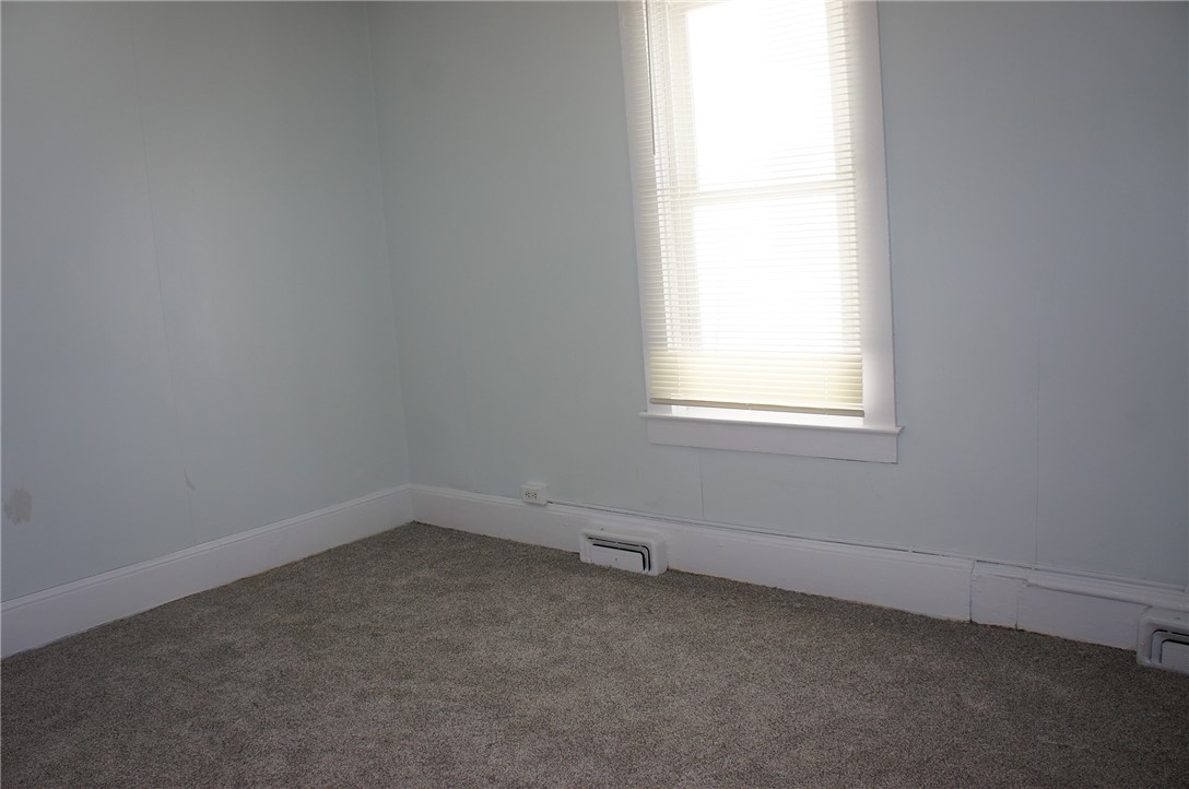 616 Hobart Street 1 & 2 Property Photo 11