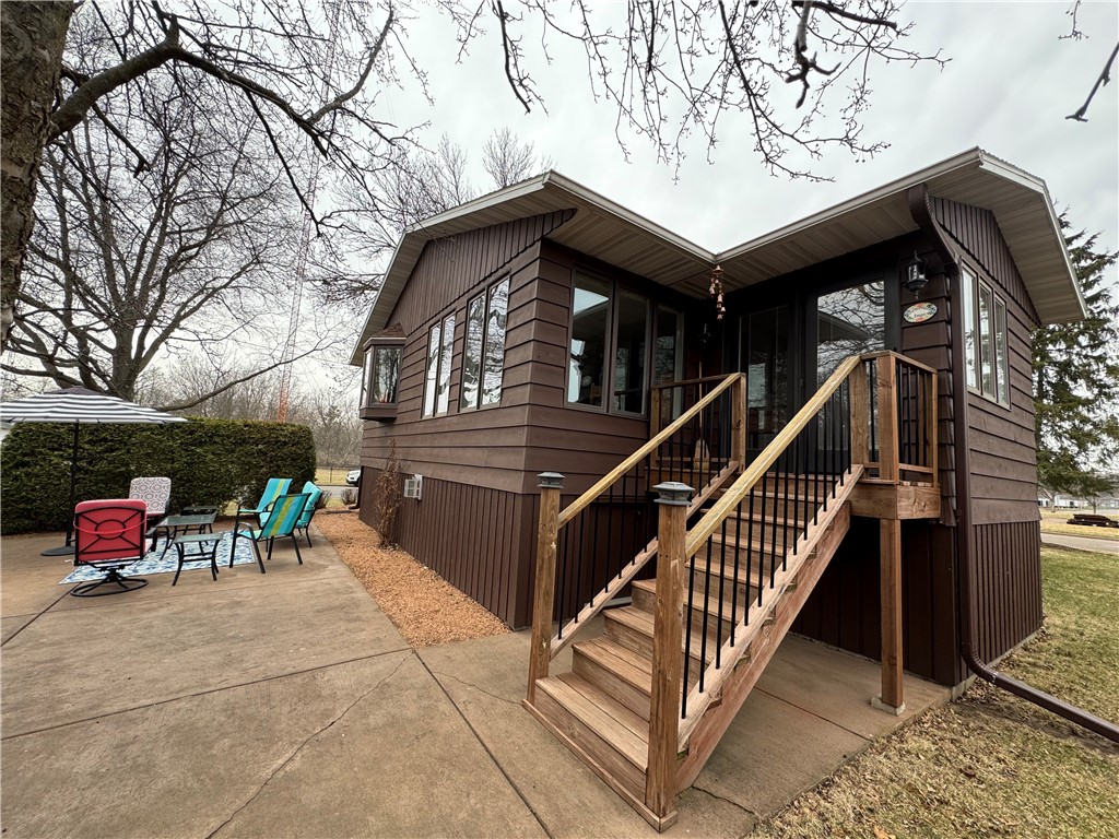 319 Well Street Property Photo 31