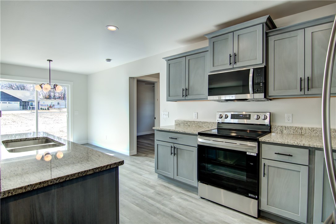 764 Sequoia Drive Property Photo 3