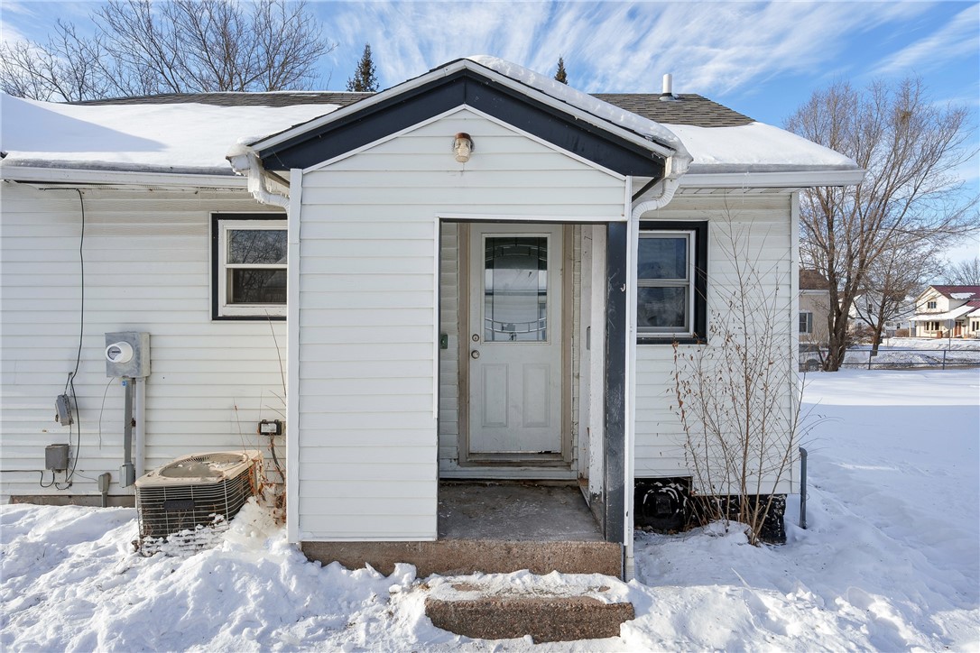 115 Court Street Property Photo 6