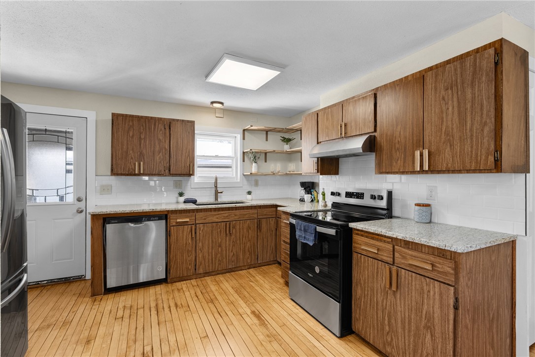 115 Court Street Property Photo 8
