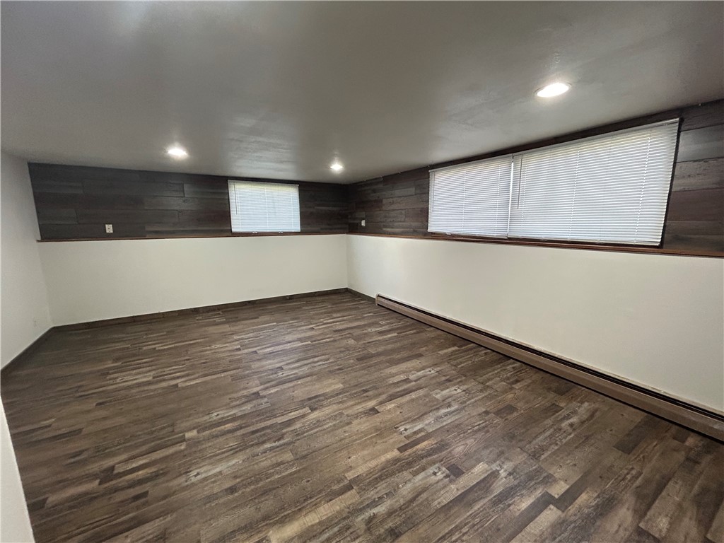 2858 12th Street Property Photo 13