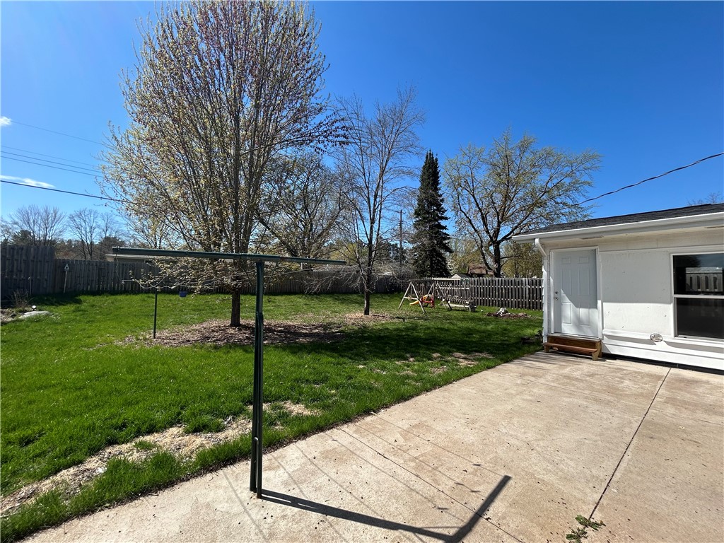 2858 12th Street Property Photo 23