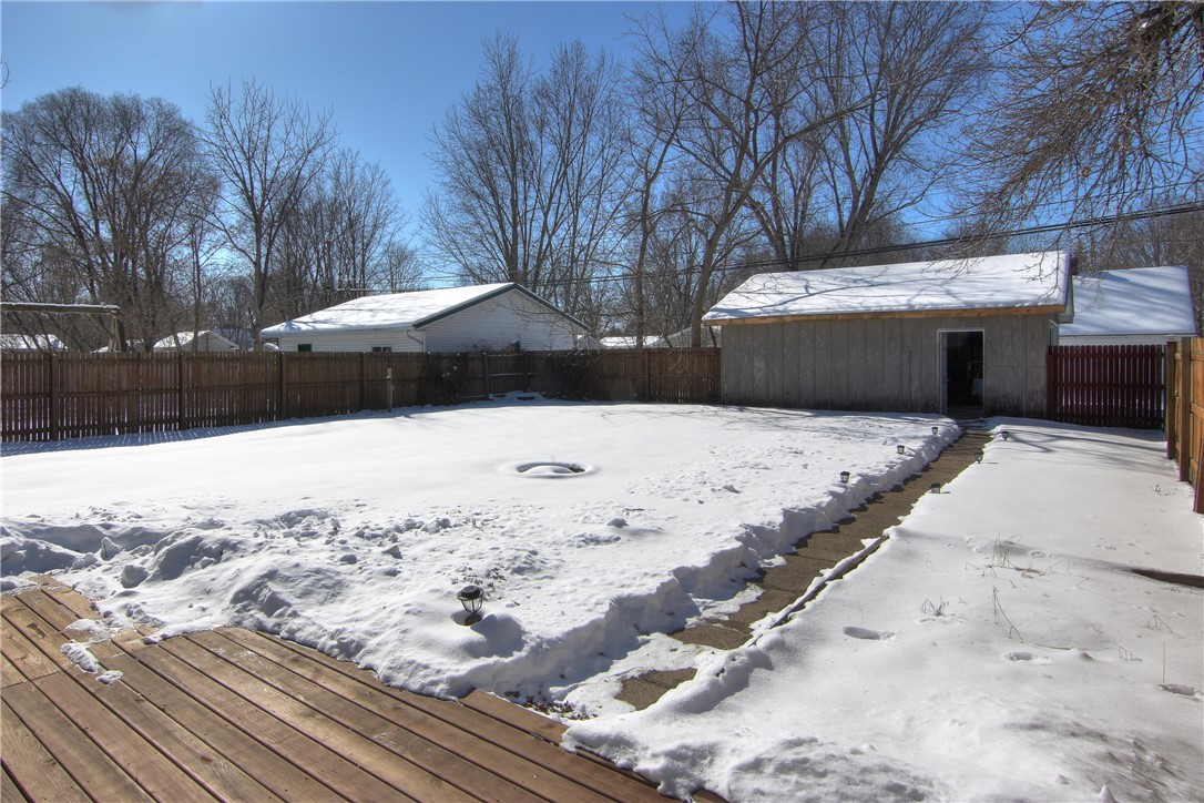 1431 Wilson Street Property Photo 3