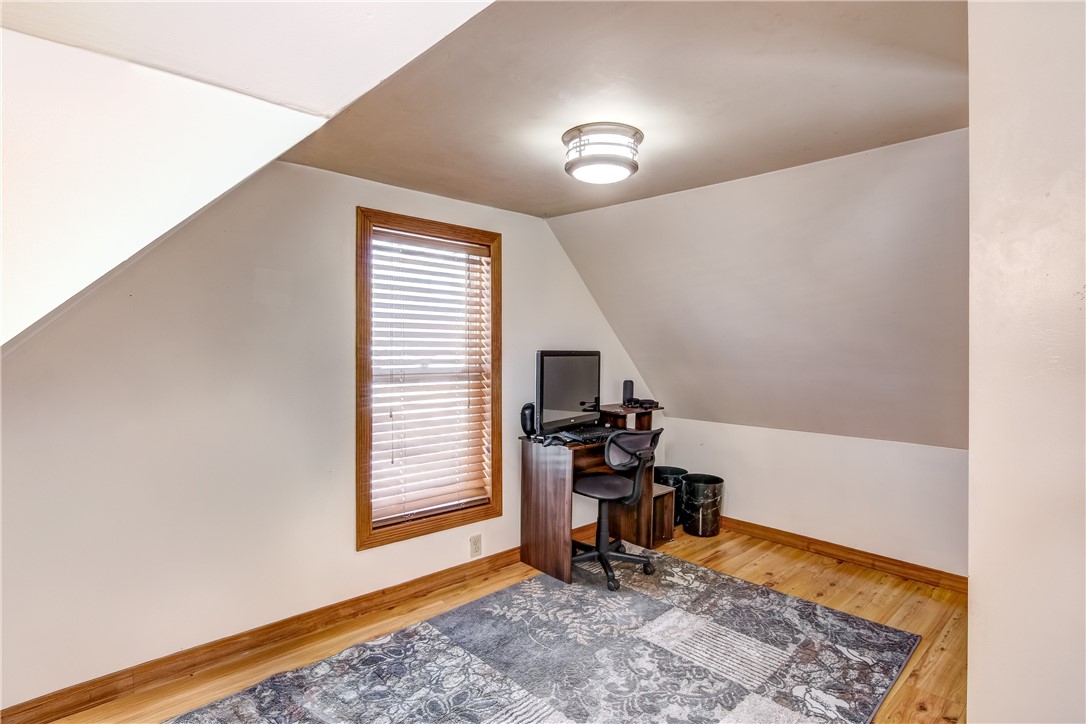 1431 Wilson Street Property Photo 22