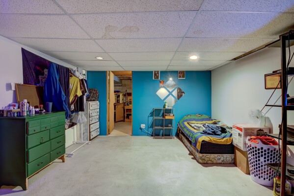 548 Roland Street Property Photo 16