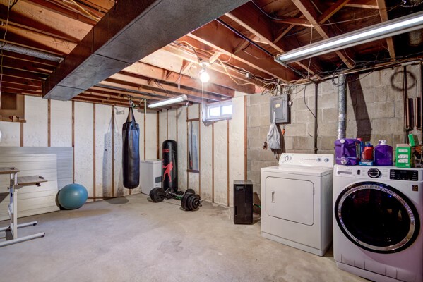 548 Roland Street Property Photo 20