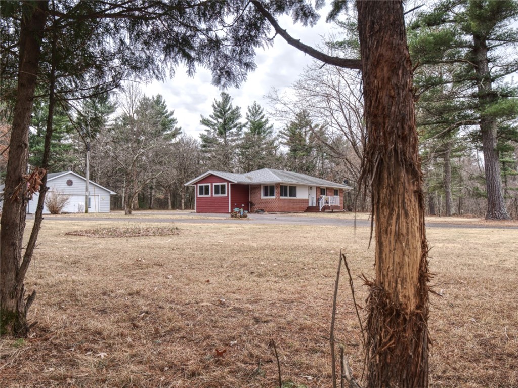 E15681 County Road Q Road Property Photo 2