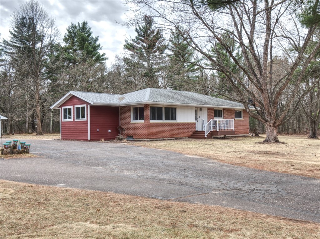 E15681 County Road Q Road Property Photo 3