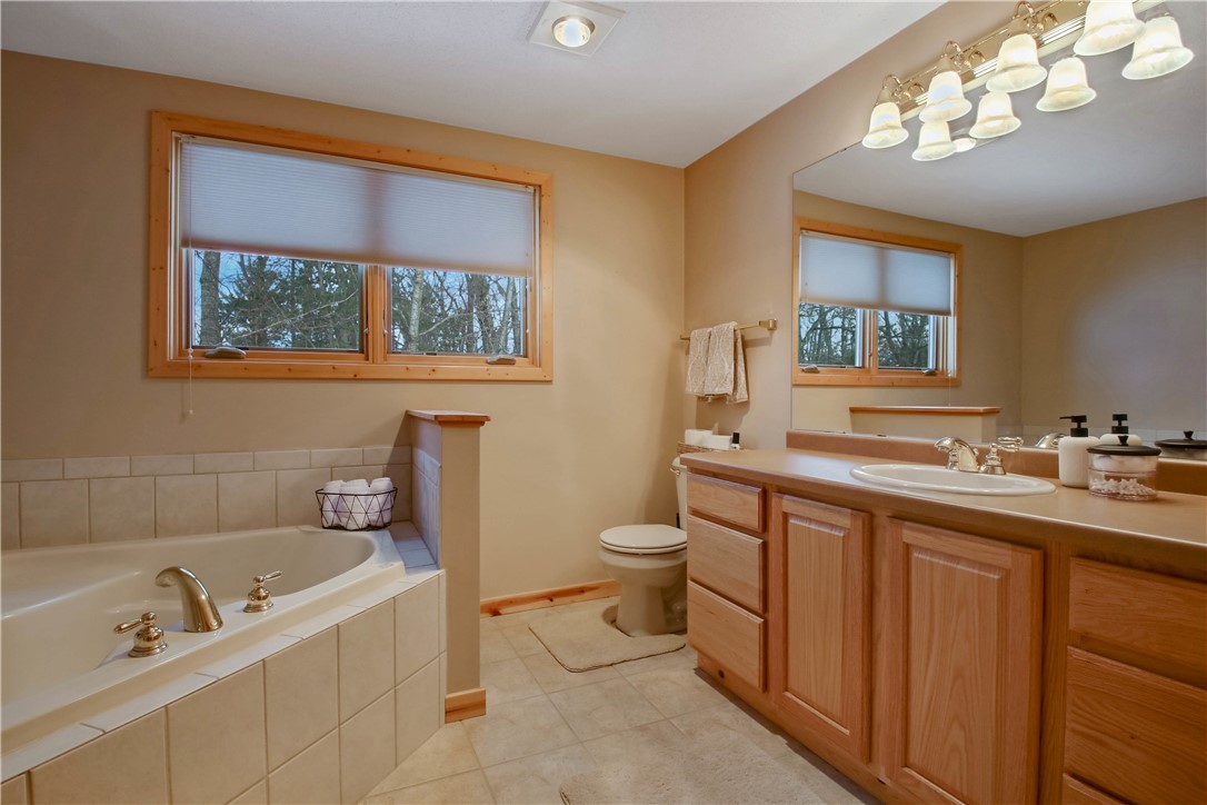 8212 N Portage Terrace Property Photo 34
