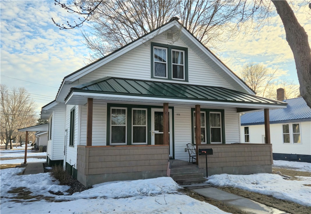 603 W Elm Street Property Photo 1