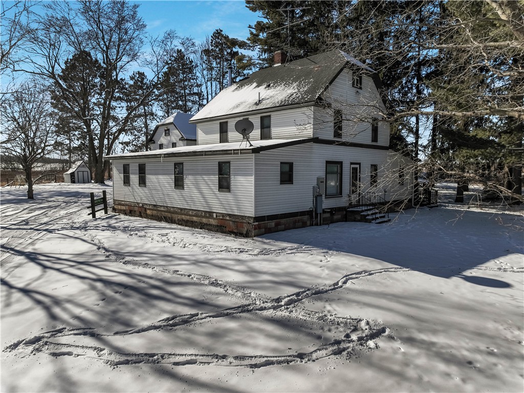 E8111 Marshall Avenue Property Photo 10