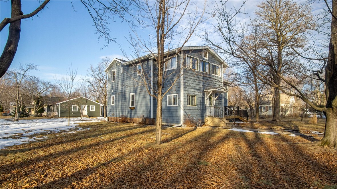 1403 2nd Avenue Se Property Photo 8