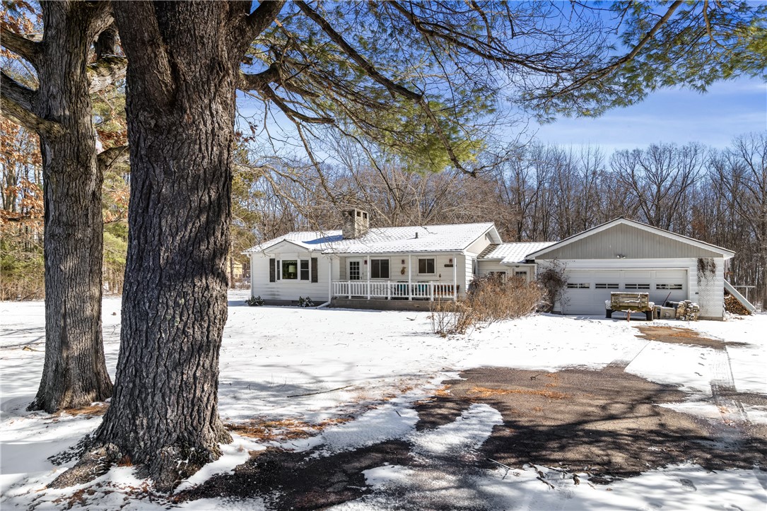 17330 County Highway J Property Photo 1