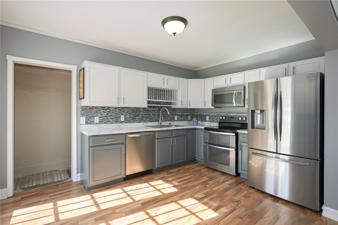 1625 5th Avenue E Property Photo 3