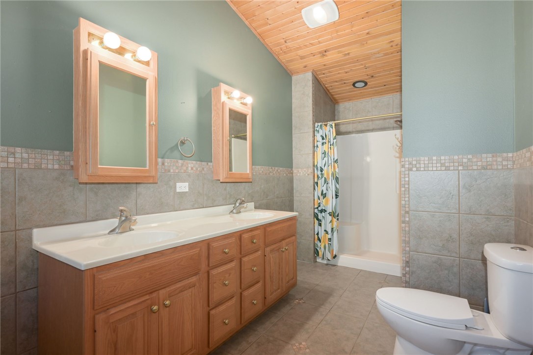 1625 5th Avenue E Property Photo 16