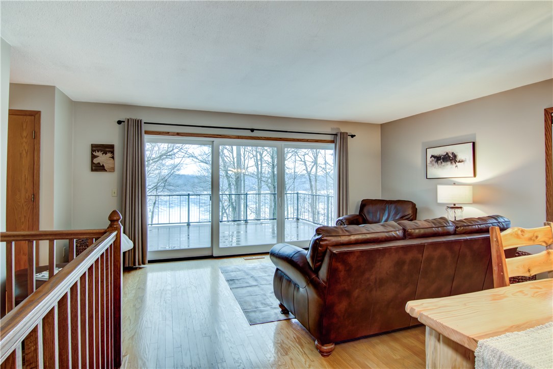 2567 27 1/4 27 3/4 Street Property Photo 5
