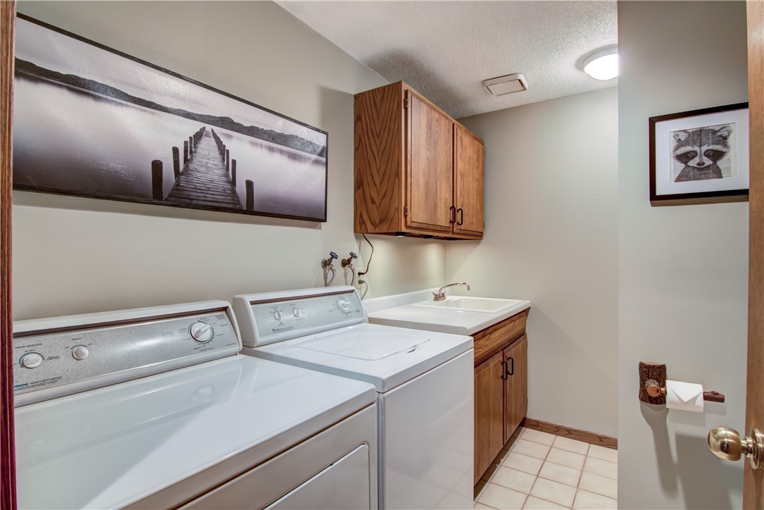 2567 27 1/4 27 3/4 Street Property Photo 22