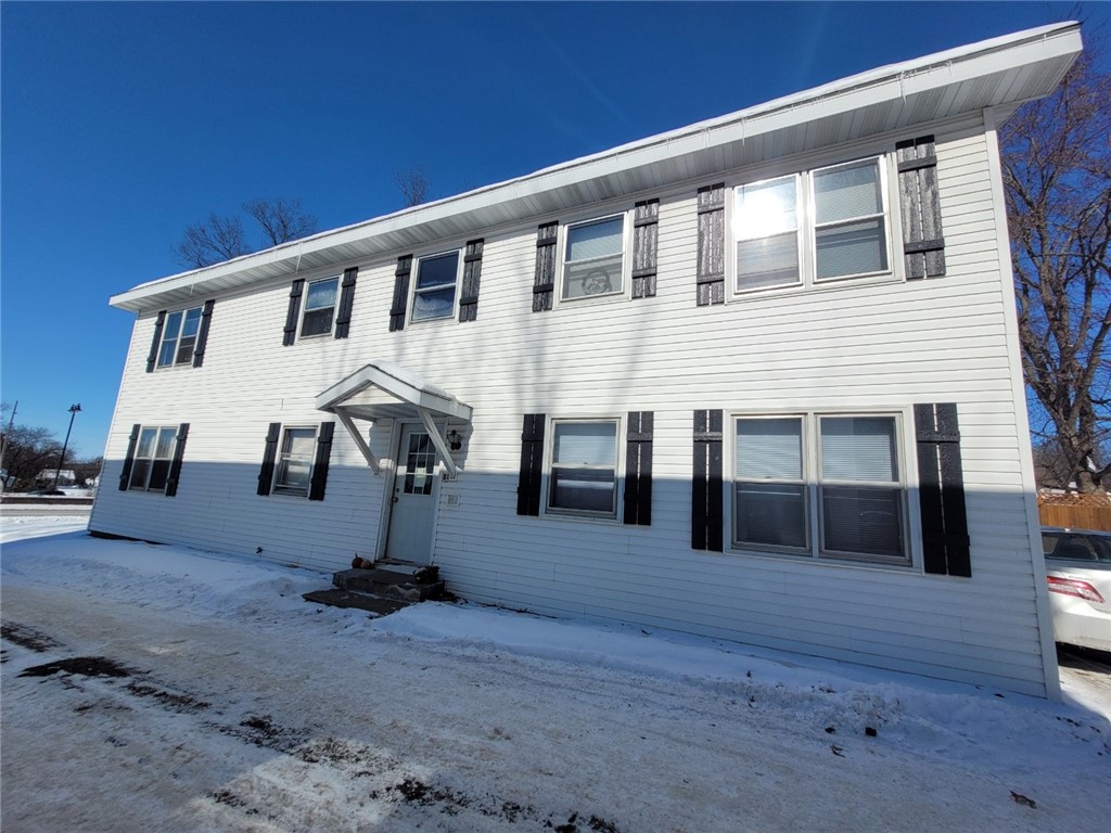 851 N Hastings Way D Property Photo 1