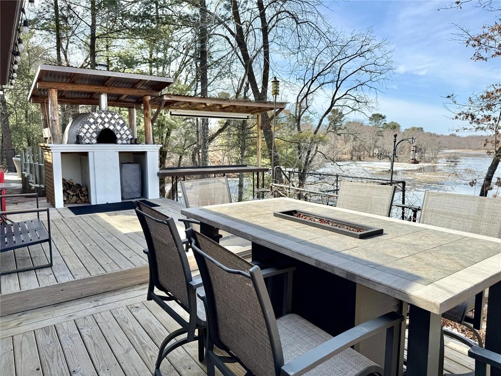 10688 Hwy 178 Property Photo 4