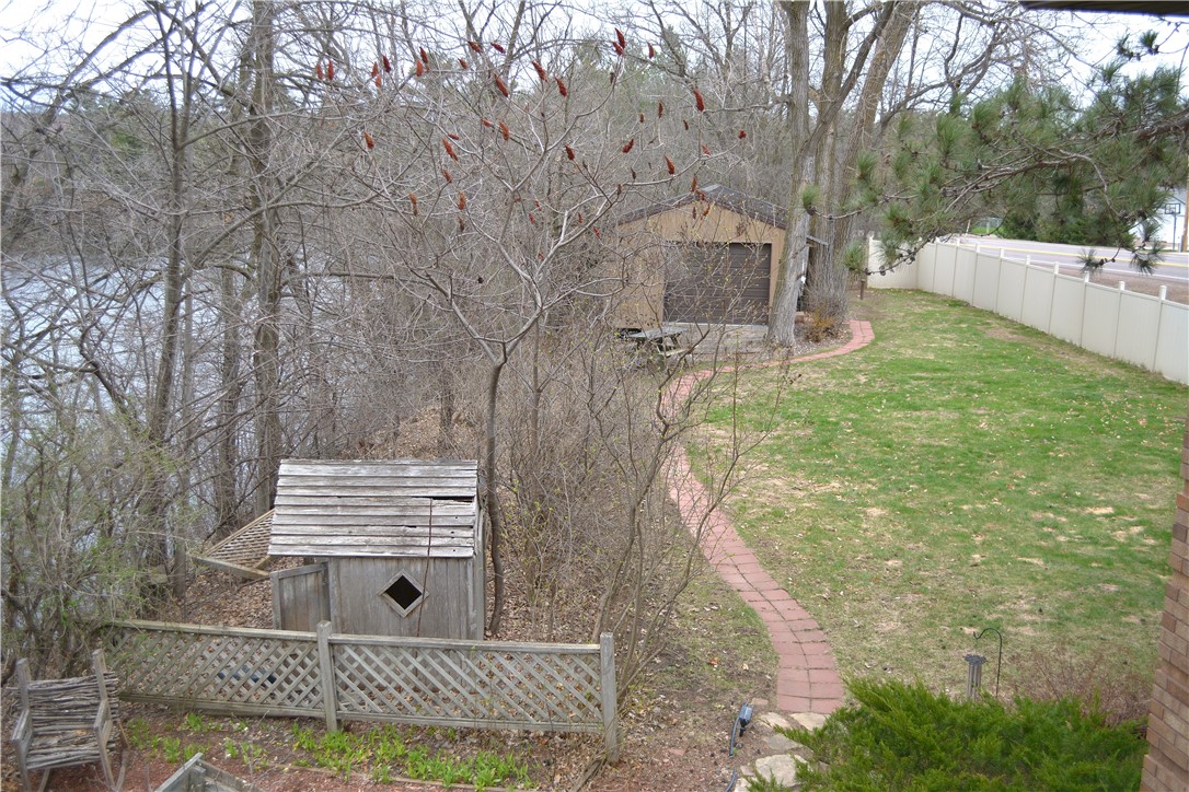 10688 Hwy 178 Property Photo 12