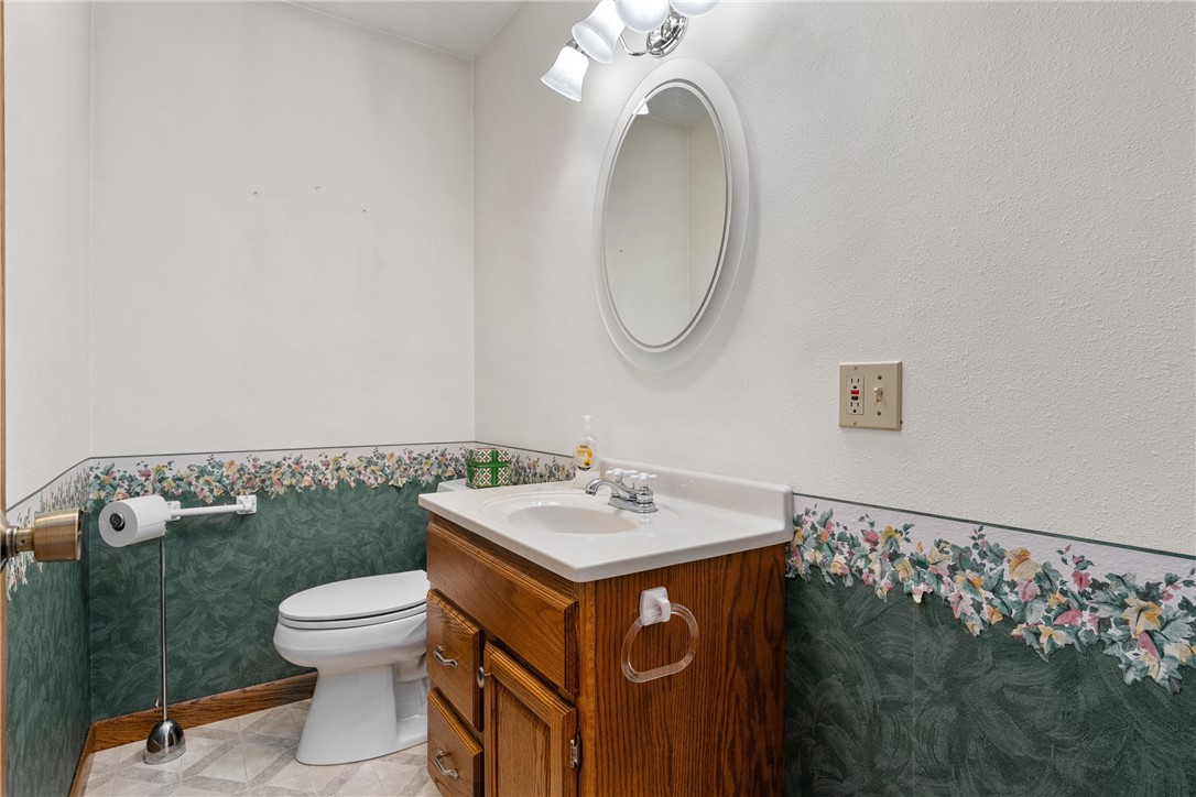 23497 Elm Street Property Photo 12