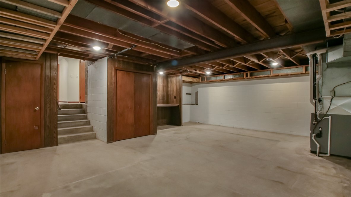 2114 115th Street Property Photo 23