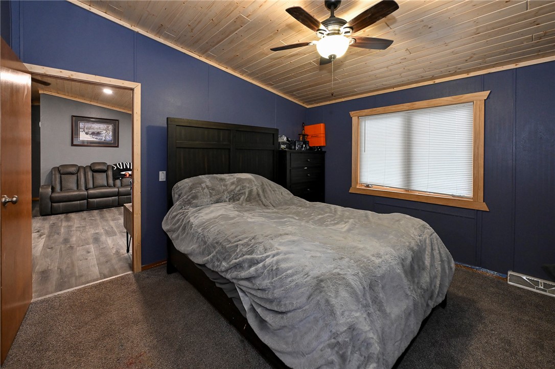 1202 Badger Street Property Photo 17