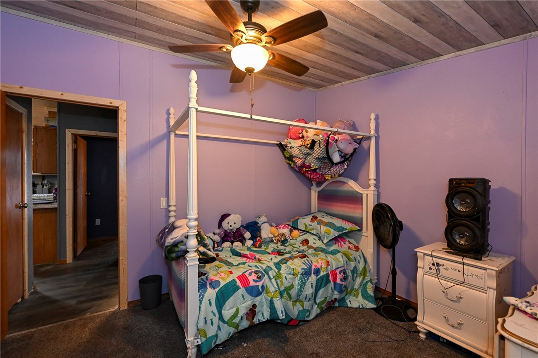 1202 Badger Street Property Photo 22