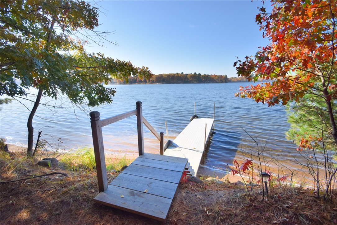 5273 State Road 70 Property Photo 2