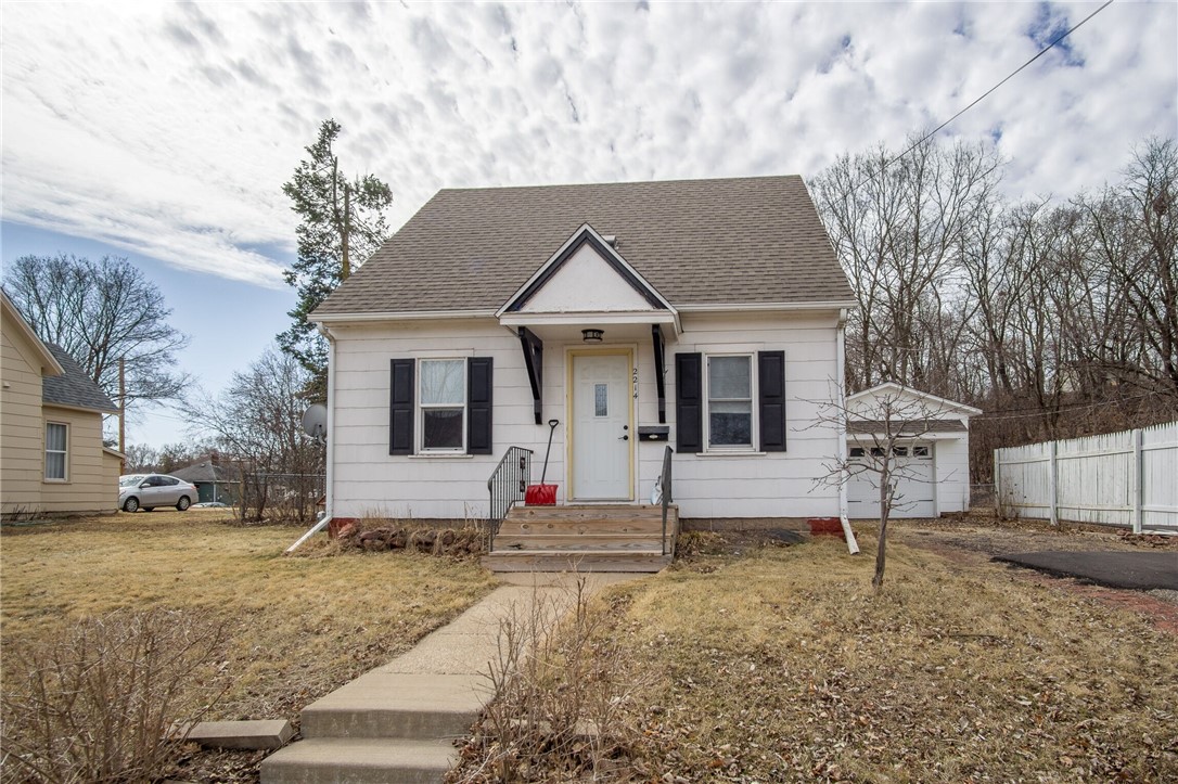 2214 3rd Street Property Photo 1