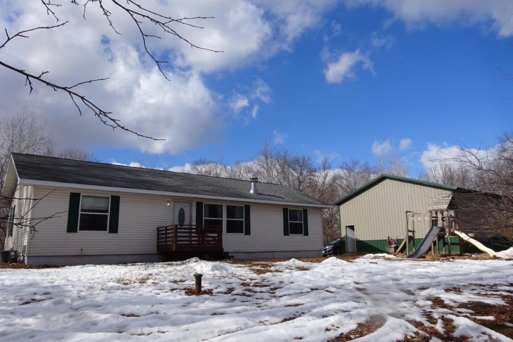 1123 150th Street Property Photo 2