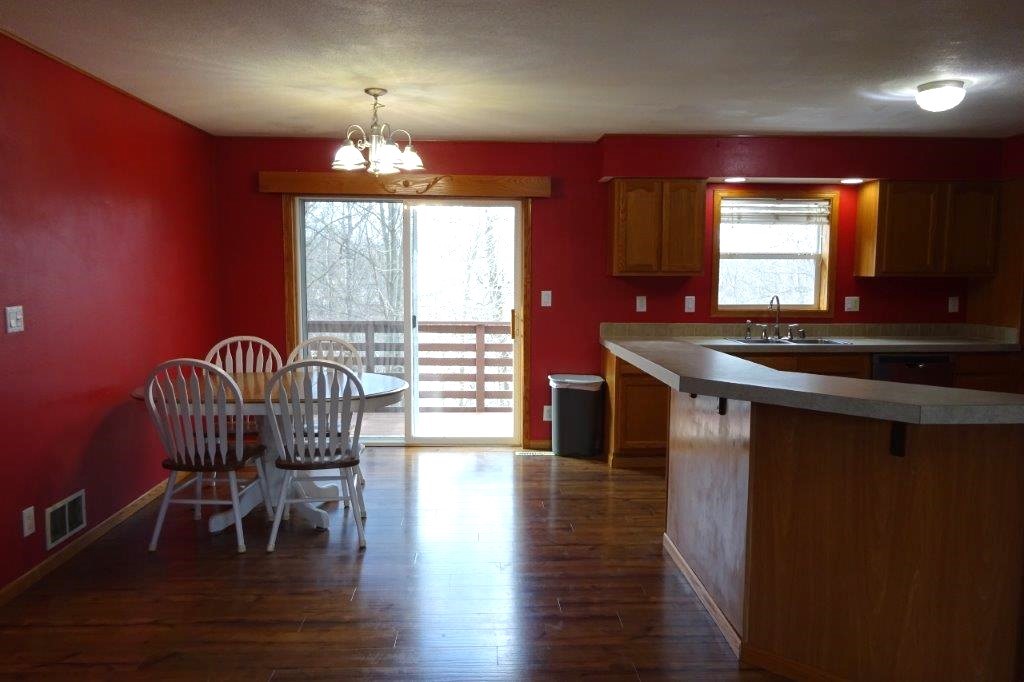 1123 150th Street Property Photo 10