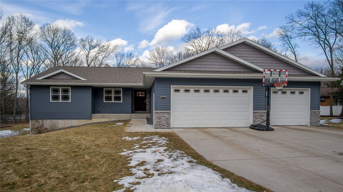 824 Rusty Court Property Photo 1