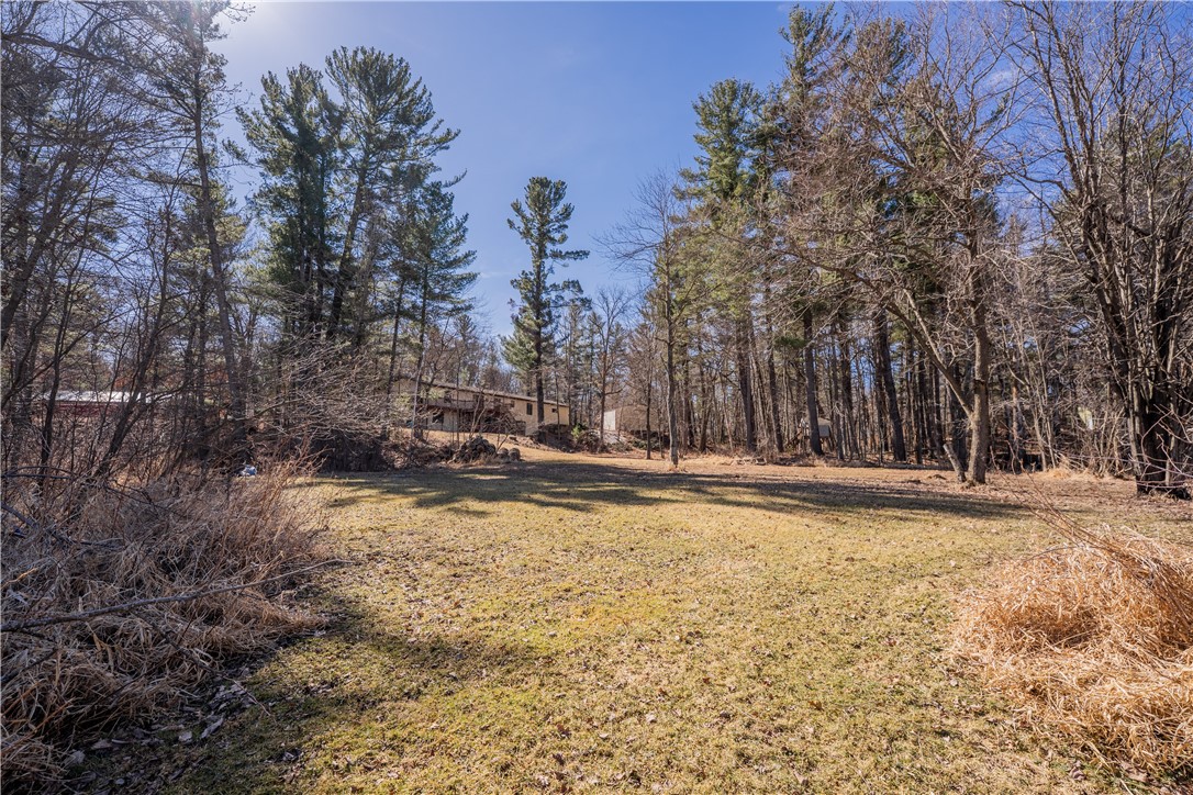12096 102nd Avenue Property Photo 4