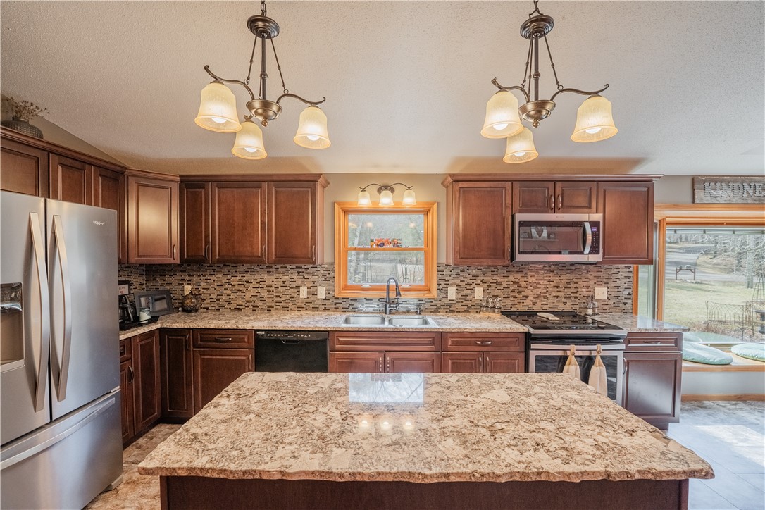 12096 102nd Avenue Property Photo 12